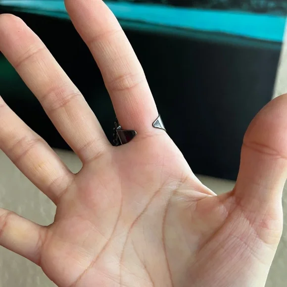 Natural Blue green iridescent flash labradorite gemstone adjustable ring - Picture 8 of 15